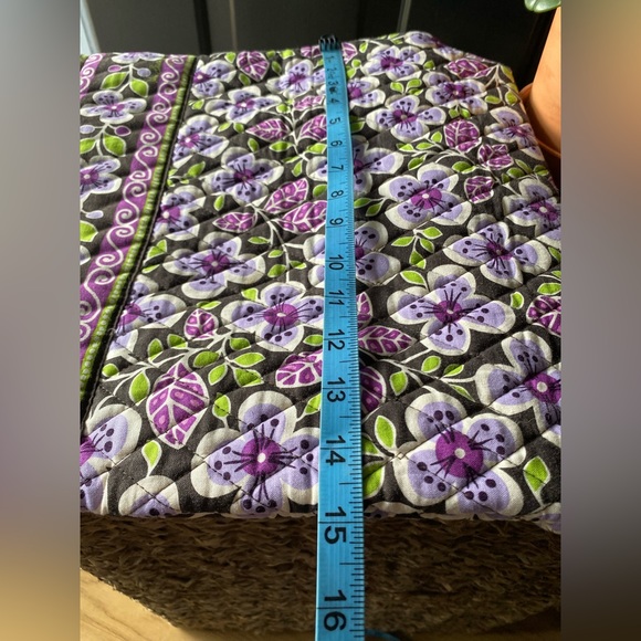 Very Bradley Plum Petals Tote bag EUC - Picture 7 of 11